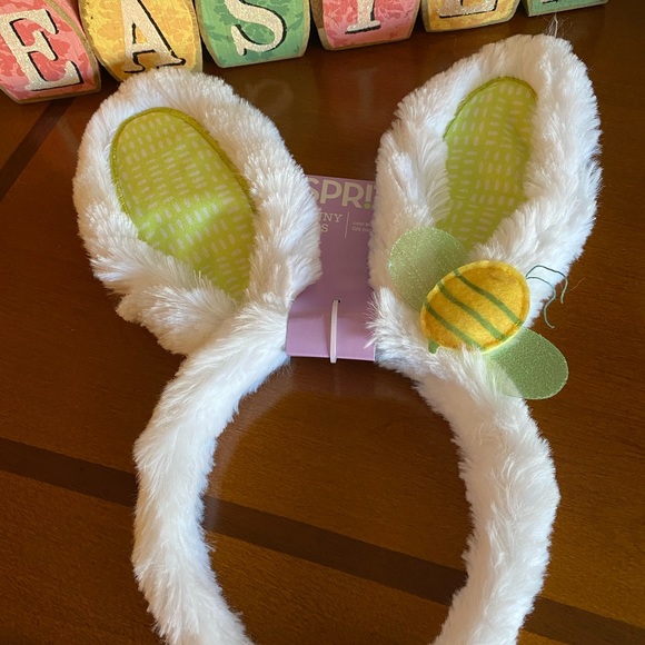 2 Bunny ears - Picture 2 of 3